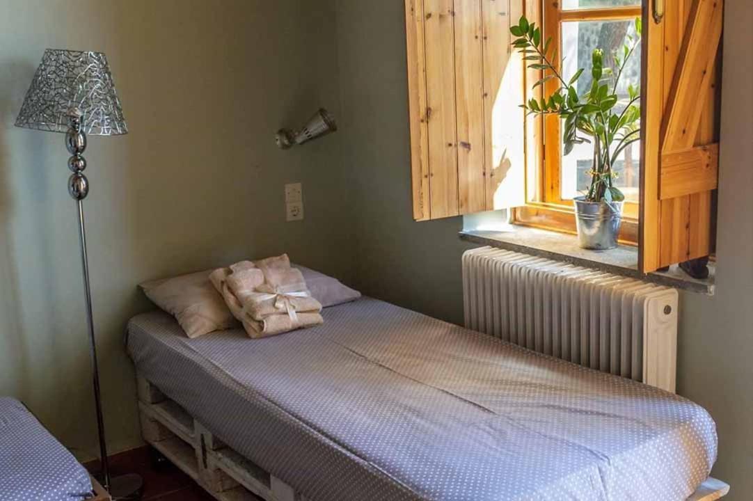 Méthana Arsinoe - Cosy Guesthouse- מראה חיצוני תמונה